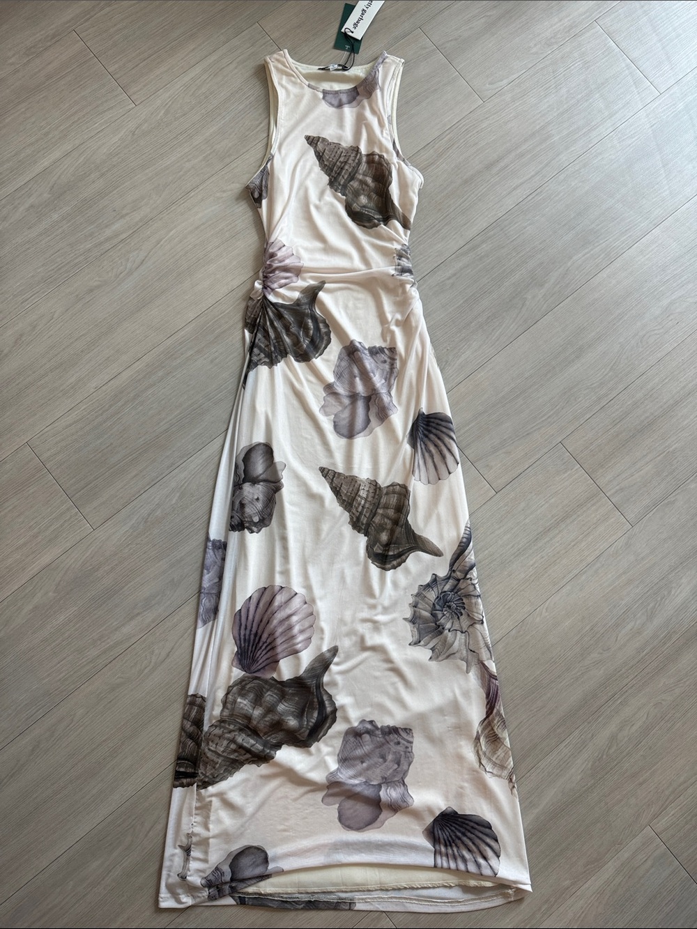 Sleeveless Cream Maxi Dress with Seashell Print